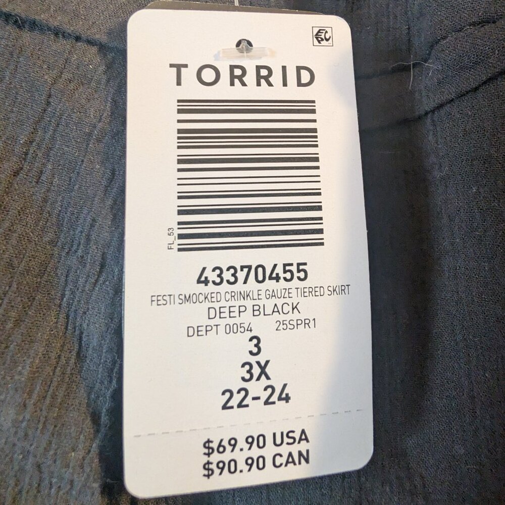 Torrid Festi Smocked Crinkle Gauze Tiered Skirt 3X - Picture 3 of 4